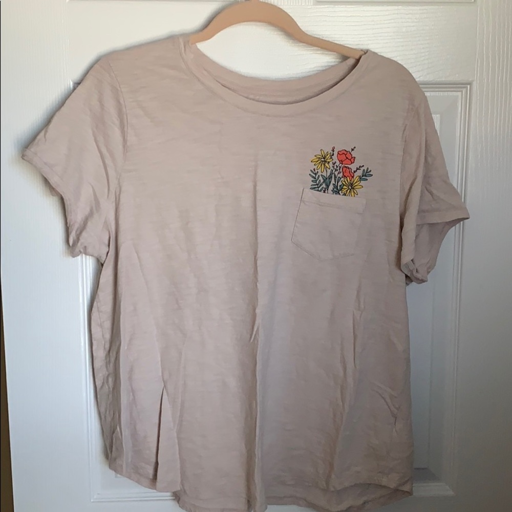 Old Navy Tee